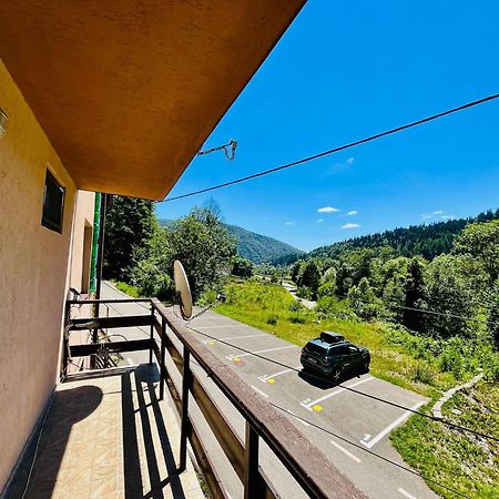 Pensiunea Roua Sinaia Exteriör bild